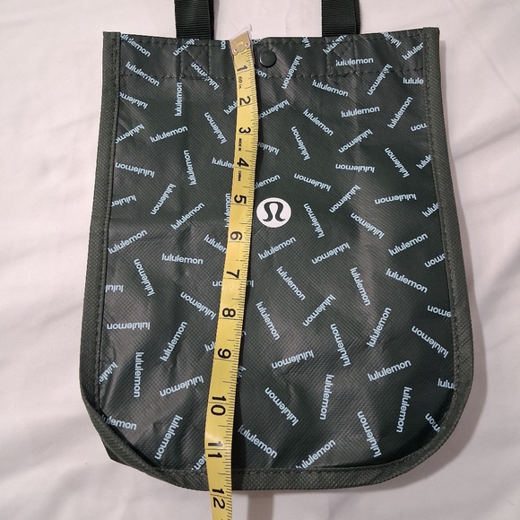 lululemon athletica Green And Ligth Blue Logo Repeated-Print Tote - Picture 5 of 6